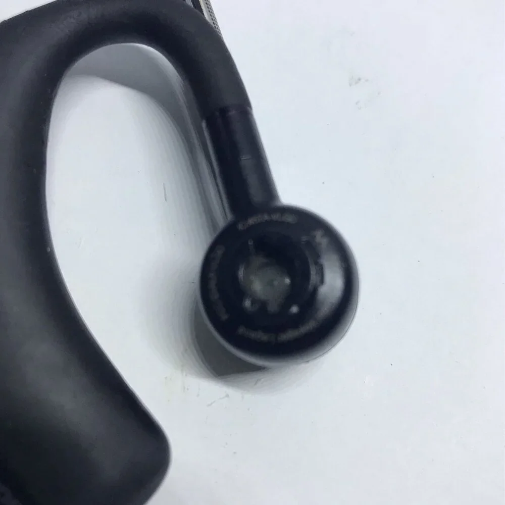 Plantronics Voyager Legend Bluetooth Wireless Headset Voice Commands Black
